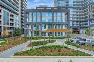 2-bedroom condo apartment for rent in Oakville — 1909 - 3240 William Coltson Avenue