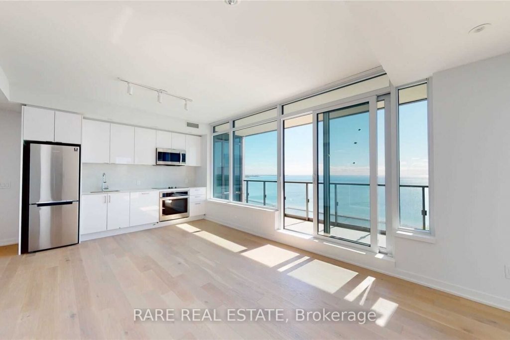 3-bedroom condo apartment for sale in Toronto — 1910 - 1926 Lake Shore Boulevard W (Photo 1)