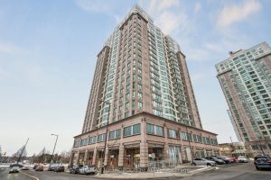 2-bedroom condo apartment for sale in Toronto — 1911 - 8 Lee Centre Drive