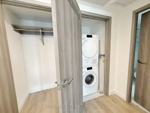 1-bedroom condo apartment for rent in Toronto — 1912 - 3 Concord Cityplace Way