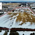 4-bedroom farm home for sale in East Gwillimbury — 19175 Ninth Line E (Photo 2)