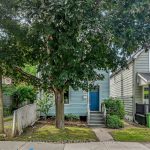 2-bedroom detached home for sale in Hamilton — 193 Glendale Avenue N (Photo 1)