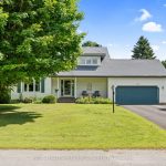 3-bedroom detached home for sale in Ottawa — 194 Robertlee Drive (Photo 2)
