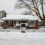 2-bedroom detached home for sale in Toronto — 195 Clearbrooke Circle (Photo 2)