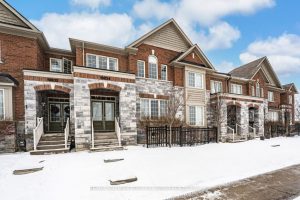 3-bedroom att/row/townhouse for sale in East Gwillimbury — 19834 Leslie Street