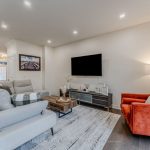 3-bedroom att/row/townhouse for sale in East Gwillimbury — 19834 Leslie Street (Photo 4)