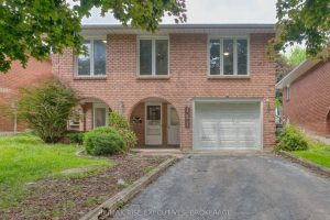 Studio duplex home for rent in Kingston — 2 - 151 Dauphin Avenue