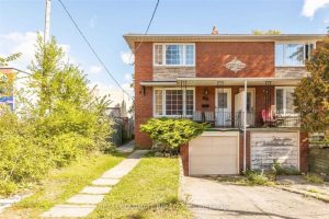 2-bedroom semi-detached home for rent in Toronto — 2 - 213 Close Avenue