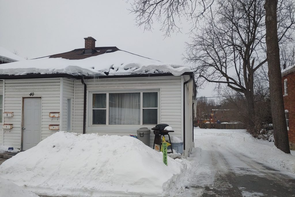 2-bedroom fourplex home for rent in Barrie — 2 - 40 Penetang Street (Photo 1)