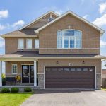 3-bedroom detached home for sale in Kawartha Lakes — 2 Tina Court (Photo 3)