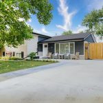 3-bedroom detached home for sale in Grimsby — 20 Karen Crescent (Photo 1)