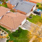 3-bedroom detached home for sale in Brampton — 20 Manorcrest Street (Photo 4)
