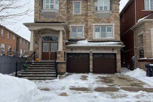 4-bedroom detached home for sale in Brampton — 20 Maywood Street