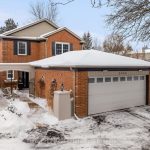 3-bedroom condo townhouse for sale in Burlington — 2006 Brant Street (Photo 1)