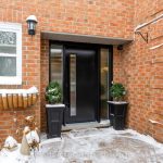 3-bedroom condo townhouse for sale in Burlington — 2006 Brant Street (Photo 3)