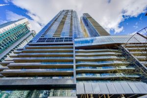 1-bedroom condo apartment for rent in Toronto — 2009 - 3 Concord Cityplace Way