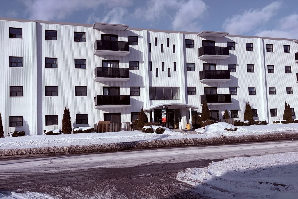2-bedroom multiplex home for rent in Oshawa — 201 - 330 Gibb Street (Photo 1)