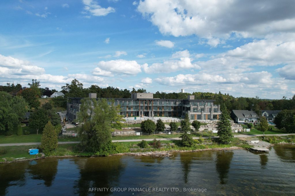 2-bedroom condo apartment for sale in Kawartha Lakes — 201 - 99 Louisa Street (Photo 1)
