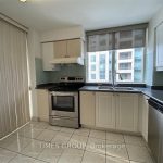 3-bedroom condo apartment for rent in Toronto — 2010 - 256 Doris Avenue (Photo 2)