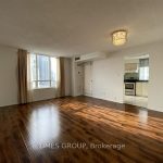 3-bedroom condo apartment for rent in Toronto — 2010 - 256 Doris Avenue (Photo 3)