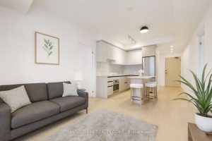 2-bedroom condo apartment for sale in Vaughan — 202 - 7950 Bathurst Street