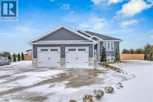 5-bedroom home for sale in Leamington — 2034 Mersea Road 7