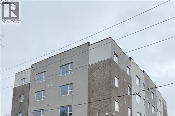 3-bedroom home for rent in Woodstock — 204 - 580 Adelaide Street (Photo 1)