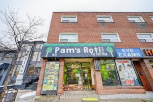 Studio multiplex home for rent in Toronto — 205 - 10 Bloor Street W