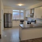 3-bedroom att/row/townhouse for sale in Pickering — 210 - 250 Finch Avenue (Photo 4)