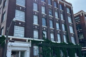 1-bedroom condo apartment for rent in Toronto — 210B - 245 Carlaw Avenue