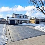4-bedroom detached home for sale in Toronto — 211 The Westway N/a (Photo 2)