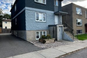 6-bedroom triplex home for sale in Ottawa — 214 Carillon Street