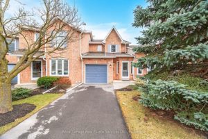 3-bedroom condo townhouse for rent in Burlington — 22 - 2155 Duncaster Drive