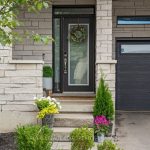 3-bedroom condo townhouse for sale in Hamilton — 22 - 35 Midhurst Heights (Photo 3)