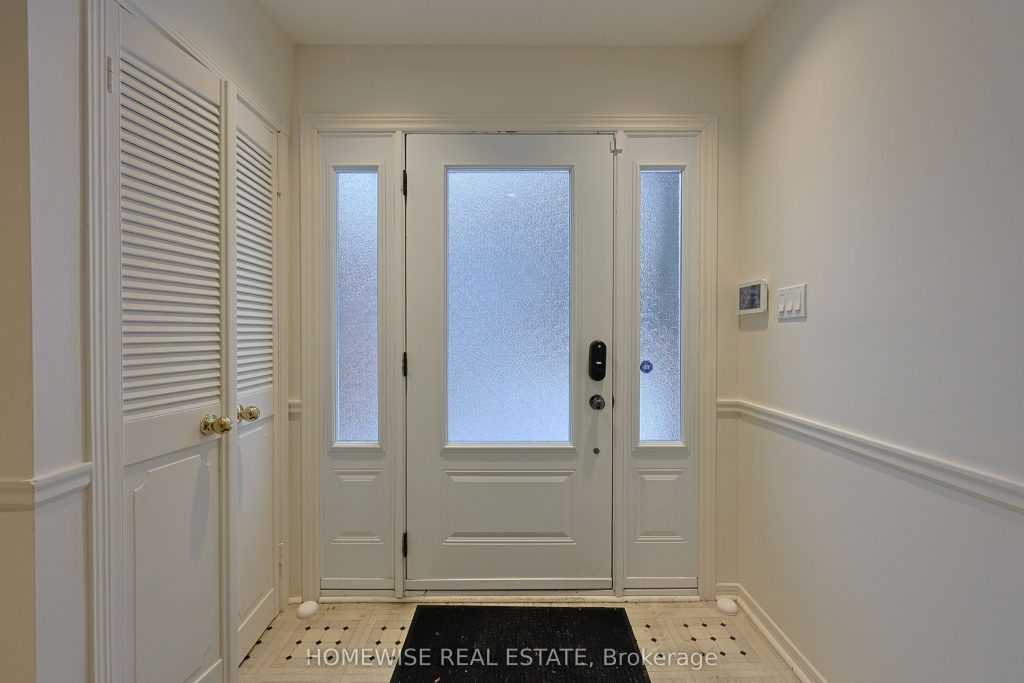 4-bedroom detached home for sale in Markham — 22 Cobblestone Drive (Photo 1)