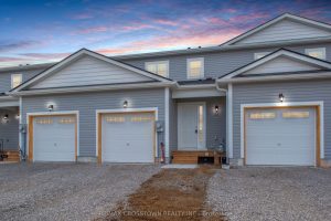 3-bedroom att/row/townhouse for sale in Bracebridge — 22 Mcconnell Crescent