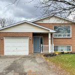 2-bedroom detached home for sale in St. Catharines — 22 Ravine Road (Photo 1)