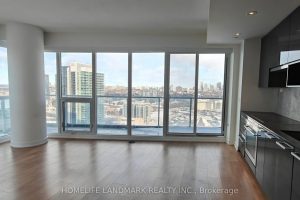 2-bedroom condo apartment for sale in Toronto — 2209 - 117 Mcmahon Drive