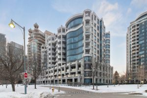 1-bedroom condo apartment for sale in Toronto — 220 - 2095 Lake Shore Boulevard W