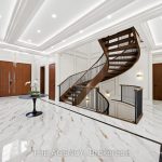 5-bedroom detached home for sale in King — 221 Burton Grove N/a (Photo 3)