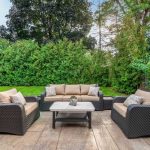 5-bedroom detached home for rent in Mississauga — 2212 Florian (upper) Road (Photo 2)