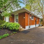 3-bedroom detached home for sale in Hamilton — 224 West 16th Street (Photo 1)