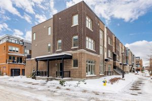 3-bedroom att/row/townhouse for sale in Ottawa — 225 Makadewa Private W