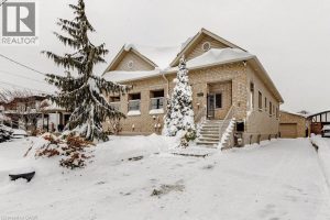 4-bedroom home for sale in North York — 226 Queenslea Avenue