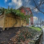 1-bedroom condo townhouse for rent in Burlington — 22A - 2390 Woodward Avenue (Photo 3)
