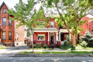 5-bedroom semi-detached home for sale in Toronto — 23 Lansdowne Avenue