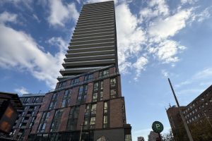 1-bedroom condo apartment for rent in Toronto — 230 - 35 Parliament Street