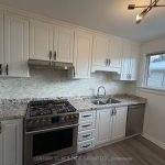 4-bedroom semi-detached home for rent in Richmond Hill — 231 Blue Grass Boulevard (Photo 2)