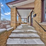 4-bedroom detached home for sale in Windsor — 2311 University Avenue W (Photo 5)