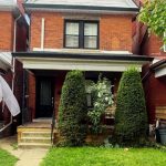 3-bedroom detached home for sale in Hamilton — 237 Balsam Avenue S (Photo 1)